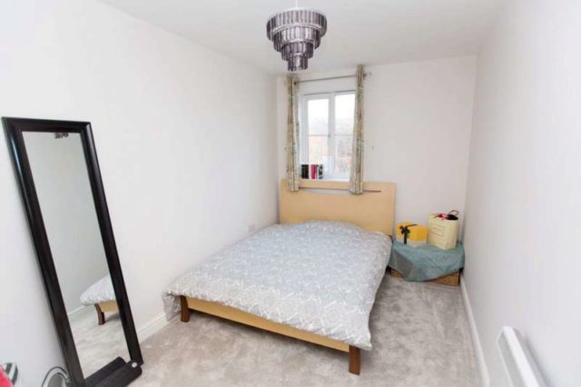  Image of 2 bedroom Flat to rent in Demoiselle Crescent Ipswich IP3 at Ipswich, IP3 9UE